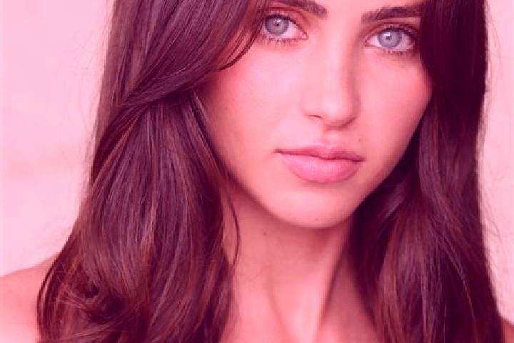Aria, 37, a blonde brown-eyed latina companion based in Lantera. Offering Overnight, OWO, Duos, Massage, Party Girl. Available for incall and outcall, day an...