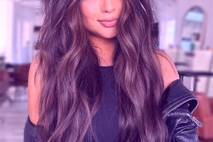 Aria, 37, a brunette dark-eyed asian companion based in Palmwoods. Offering Travel Companion, CIM, Prostate Massage. Available for incall and outcall, day an...