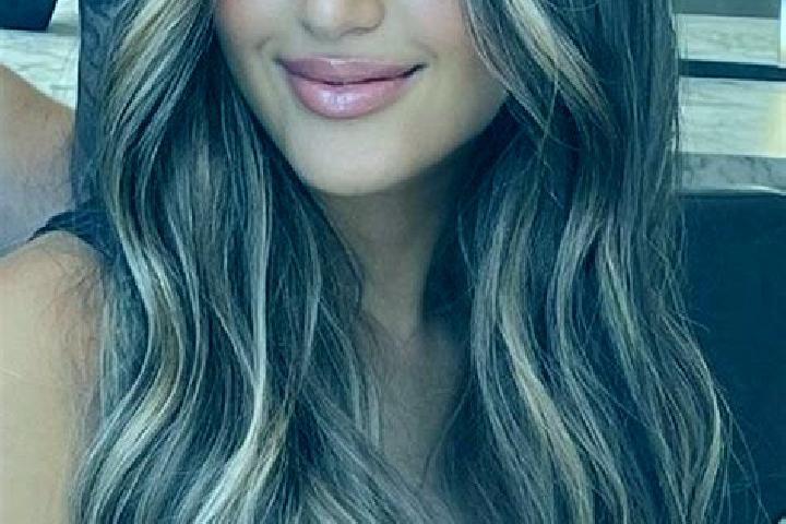 Aria, 37, a dark blonde brown-eyed european companion based in Otan Ayegbaju. Offering GFE, Dinner Date, Erotic Massage, Girlfriend Experience, 69. Available...