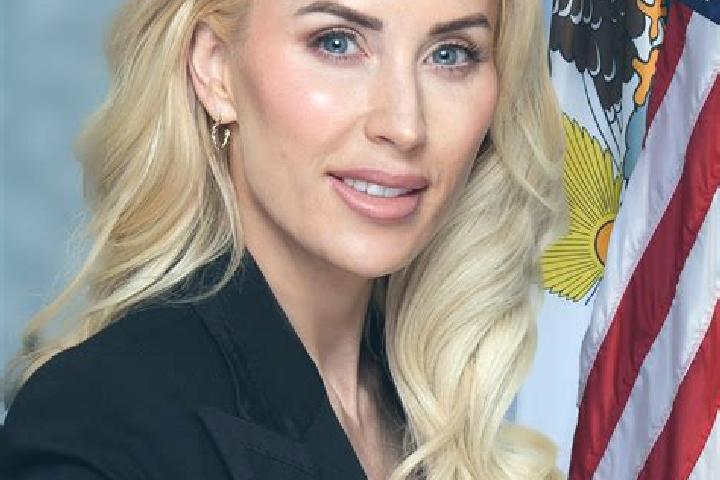 Aria, 37 — Escort in Barrington Hills, United States