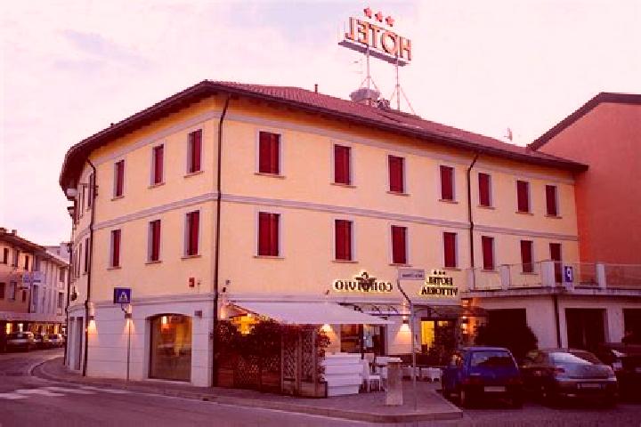 Aria, 37 — Escort in San Giorgio di Nogaro, Italy