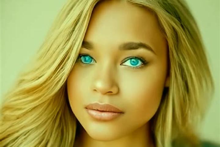 Aria, 38, a blonde blue-eyed latina companion based in Charikar. Offering Massage. Available for incall and outcall, overnight bookings available.