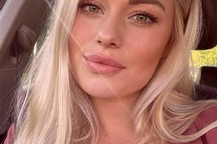 Aria, 38, a blonde hazel-eyed mediterranean companion based in Budesheim. Offering A-Level, GFE, Tantra, Domination. Available for incall and outcall, overni...