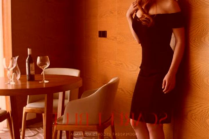 Aria, 38, a red dark-eyed slavic companion based in Lavilleneuve-au-Roi. Offering GFE, Dinner Date, Erotic Massage, Duos. Available for incall and outcall, o...