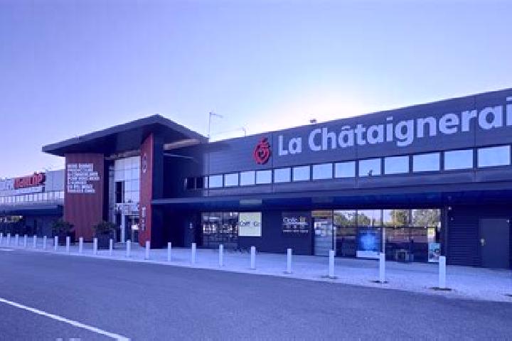 Aria, 38 — Escort in La Chataigneraie, France