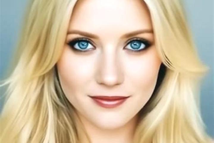 Aria, 39, a blonde amber-eyed mixed companion based in Suq Sibah. Offering Massage, Roleplay, Prostate Massage, 69. Available for incall and outcall, day and...
