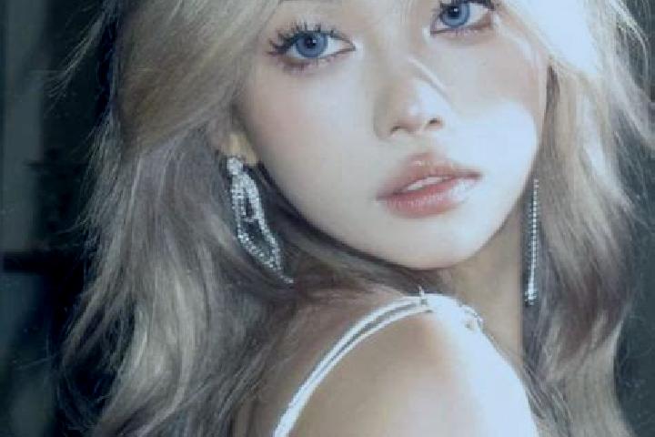 Aria, 39, a blonde blue-eyed asian companion based in Thi Tran Yen Minh. Offering Couples, OWO, A-Level, Party Girl, Prostate Massage. Available for incall a...