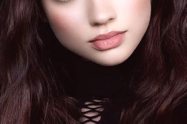 Ariana, 20, a auburn dark-eyed european companion based in Lagunas. Offering GFE, Duos, Overnight, Tantra. Available for incall and outcall, day and evening ...