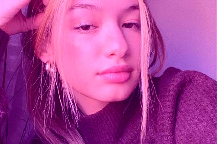 Ariana, 20, a blonde brown-eyed asian companion based in Hayden. Offering Roleplay, Duos, 69, Girlfriend Experience. Available for incall and outcall, day an...