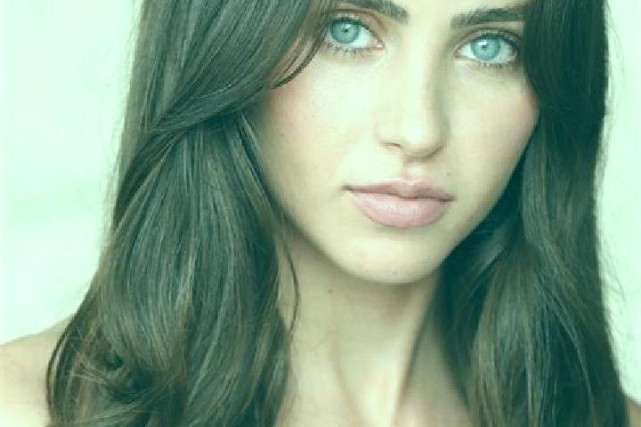 Ariana, 20, a brunette brown-eyed indian companion based in Chaleshtar. Offering A-Level, CIM, Duos. Available for incall and outcall, overnight bookings ava...