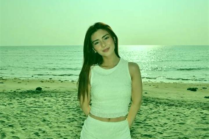 Ariana, 20 — Escort in Boliney, Philippines