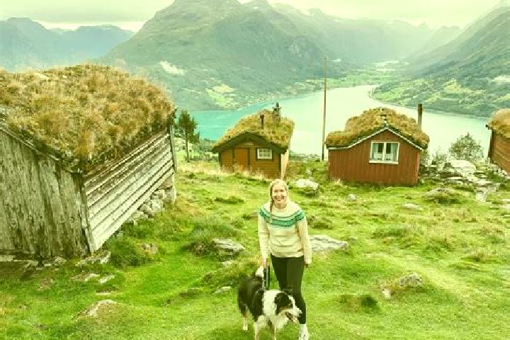 Ariana, 20 — Escort in Solfjellsjoen, Norway