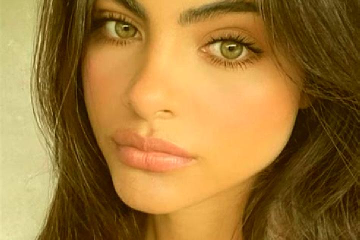 Ariana, 21, a black hazel-eyed middle eastern companion based in Cebanico. Offering Dinner Date, Deep French Kissing, Overnight, 69, BDSM. Available for inca...