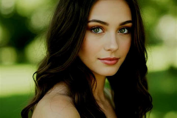 Ariana, 21, a brunette hazel-eyed mediterranean companion based in Bog Walk. Offering 69. Available for incall and outcall, day and evening dates.