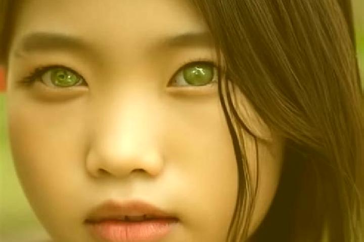 Ariana, 21, a chestnut green-eyed asian companion based in Grottaminarda. Offering Couples, Domination, GFE. Available for incall and outcall, overnight book...