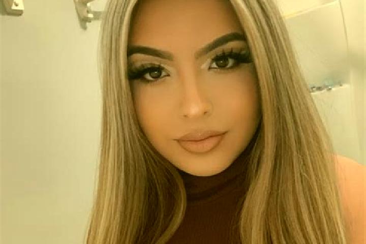 Ariana, 21, a red blue-eyed mixed companion based in Selca. Offering OWO, Prostate Massage, 69. Available for incall and outcall, day and evening dates.