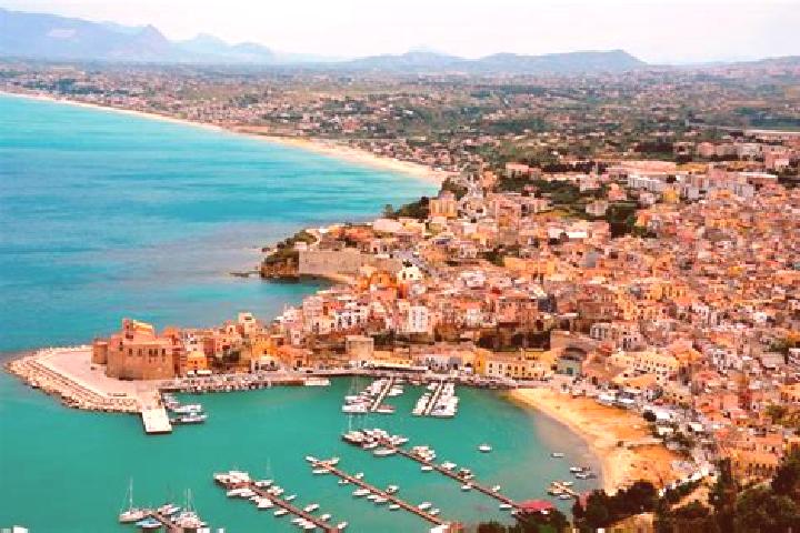 Ariana, 21 — Escort in Castellammare del Golfo, Italy