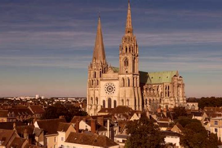 Ariana, 21 — Escort in Chartres, France