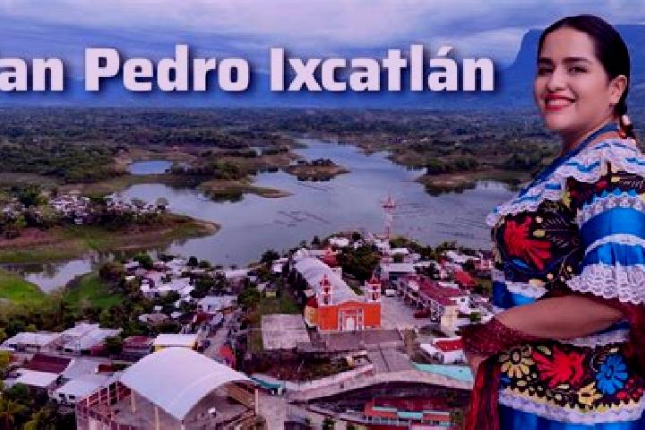 Ariana, 21 — Escort in San Pedro Jaltepetongo, Mexico