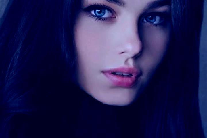 Ariana, 22, a black blue-eyed slavic companion based in Paterno. Offering Fetish, Deep French Kissing, 69, Tantra. Available for incall and outcall, day and ...