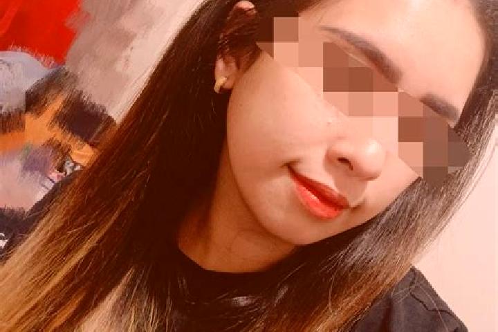Ariana, 22, a black grey-eyed asian companion based in North Woodstock. Offering Tantra, GFE, Couples, Fetish, Striptease. Available for incall and outcall, ...