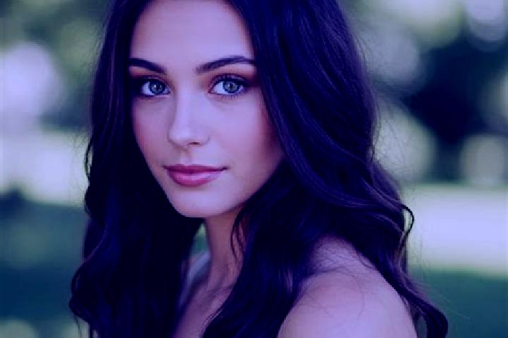 Ariana, 22, a brunette hazel-eyed caucasian companion based in Waldbockelheim. Offering A-Level, Party Girl, Girlfriend Experience. Available for incall and ...