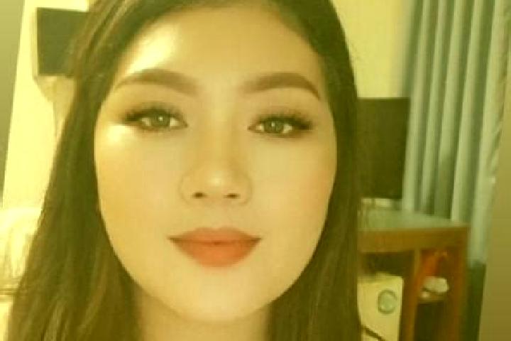 Ariana, 22, a dark blonde dark-eyed asian companion based in Stiore. Offering Couples, Massage, Domination, Overnight. Available for incall and outcall, day ...
