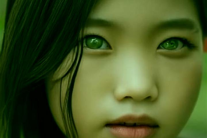 Ariana, 22, a red green-eyed asian companion based in Aiquile. Offering Tantra, GFE, Overnight. Available for incall and outcall, day and evening dates.