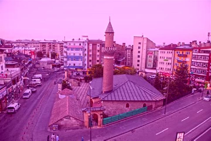 Ariana, 22 — Escort in Alacahan, Turkey