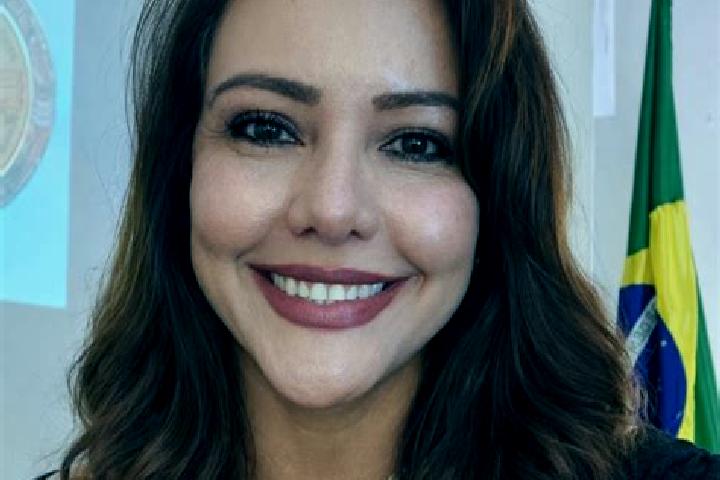 Ariana, 22 — Escort in Guaranesia, Brazil