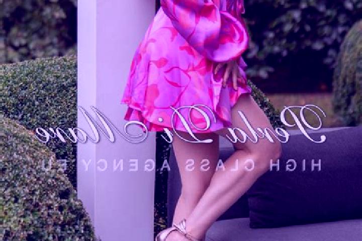 Ariana, 22 — Escort in Miresu Mare, Romania