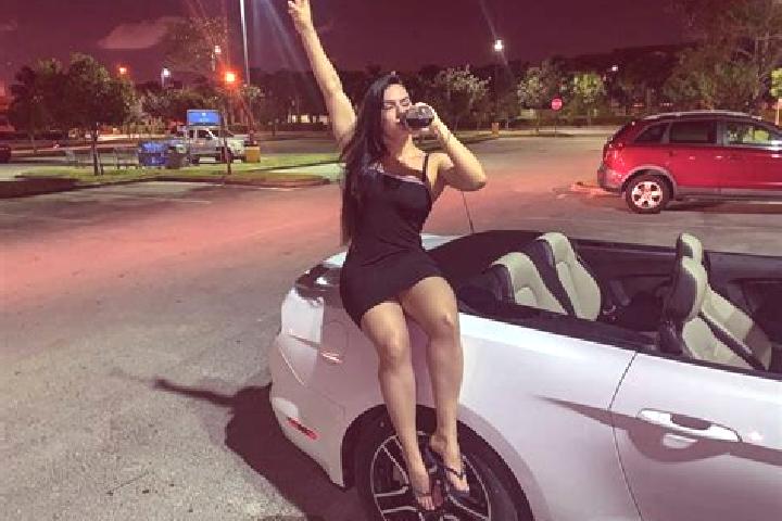 Ariana, 22 — Escort in Santa Ana, Spain