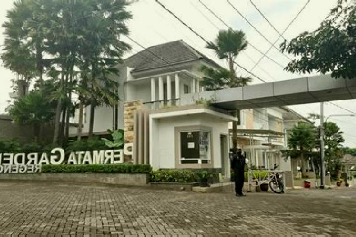 Ariana, 22 — Escort in VILLA PERMATA HIJAU, Indonesia