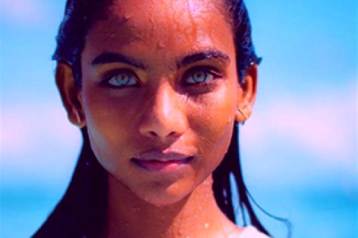 Ariana, 23, a black blue-eyed indian companion based in Sfaranda. Offering Dinner Date, A-Level, Fetish. Available for incall and outcall, day and evening da...
