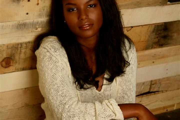 Ariana, 23, a black dark-eyed ebony companion based in Schlieren / Pflugstrasse. Offering Roleplay, BDSM, Massage, Party Girl. Available for incall and outca...