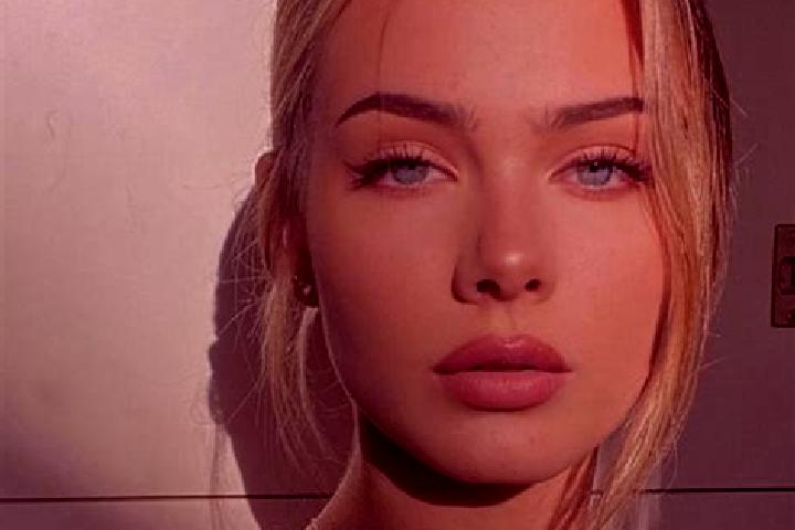 Ariana, 23, a blonde brown-eyed european companion based in Thang. Offering 69, Deep French Kissing, Massage, Dinner Date. Available for incall and outcall, ...