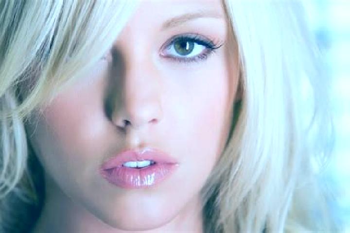 Ariana, 23, a blonde brown-eyed indian companion based in Boger City. Offering Travel Companion, Deep French Kissing, Overnight, Dinner Date. Available for i...