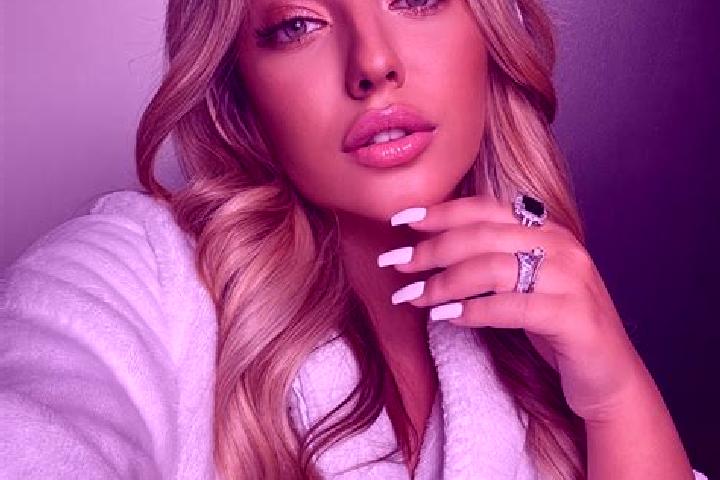 Ariana, 23 — Escort in Gadstrup, Denmark