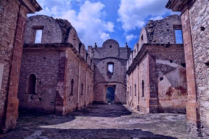 Ariana, 23 — Escort in Los Amoles, Mexico