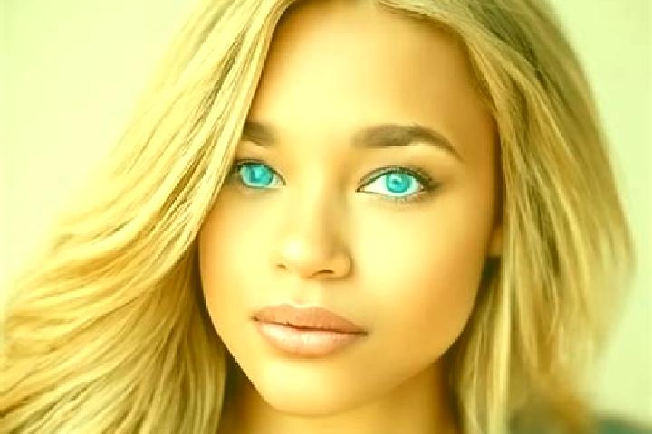 Ariana, 24, a blonde blue-eyed latina companion based in Akcakent. Offering Couples, Tantra, Girlfriend Experience. Available for incall and outcall, overnig...