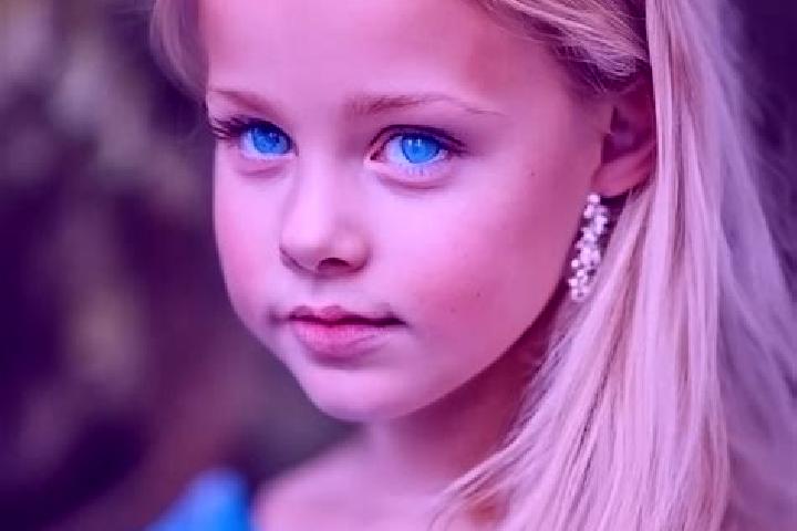 Ariana, 24, a blonde blue-eyed middle eastern companion based in Gravigny. Offering Domination, Girlfriend Experience, GFE, CIM. Available for incall and out...
