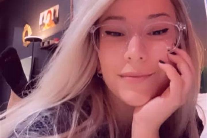 Ariana, 24, a blonde dark-eyed middle eastern companion based in Tog Wajaale. Offering GFE, OWO, Girlfriend Experience. Available for incall and outcall, ove...