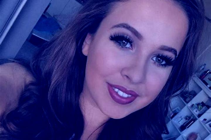Ariana, 24, a chestnut green-eyed caucasian companion based in Boavita. Offering Fetish, Roleplay, Couples, Dinner Date. Available for incall and outcall, da...