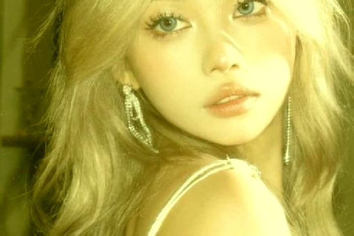 Ariana, 24, a platinum blonde hazel-eyed asian companion based in Pertuis. Offering Deep French Kissing, A-Level, Roleplay. Available for incall and outcall,...