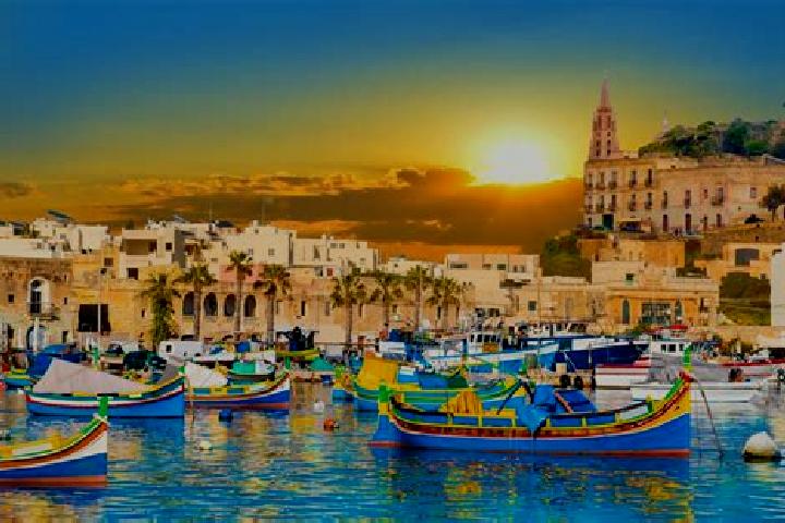 Ariana, 24, a red brown-eyed european companion based in Marsaxlokk. Offering Fetish, Striptease, Travel Companion, Couples. Available for incall and outcall...