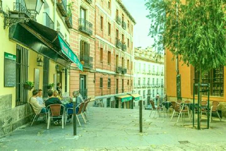 Ariana, 24 — Escort in Fuente del Berro, Spain