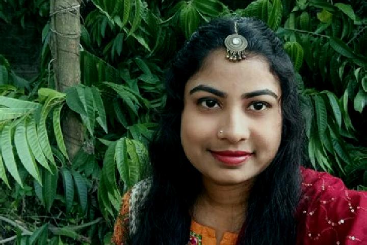 Ariana, 24 — Escort in Parbatipur, India