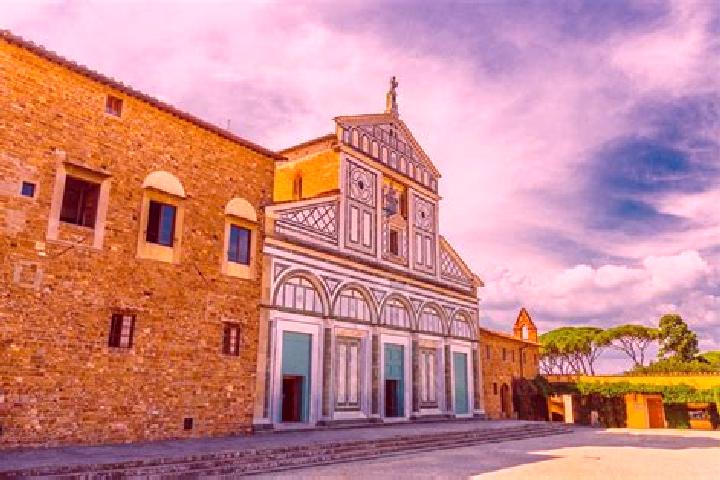 Ariana, 24 — Escort in San Miniato, Italy