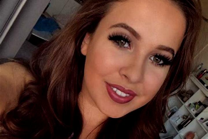 Ariana, 25, a dark blonde dark-eyed caribbean companion based in Agron. Offering Tantra, BDSM, Girlfriend Experience. Available for incall and outcall, day a...