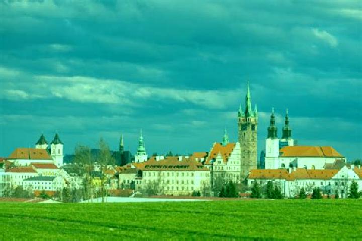 Ariana, 25 — Escort in Cerna v Posumavi, Czech Republic